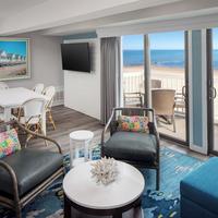 Surfside Hotel and Suites