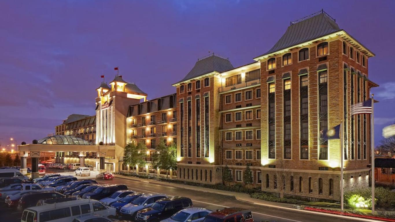 Crowne Plaza Louisville Airport Expo Ctr