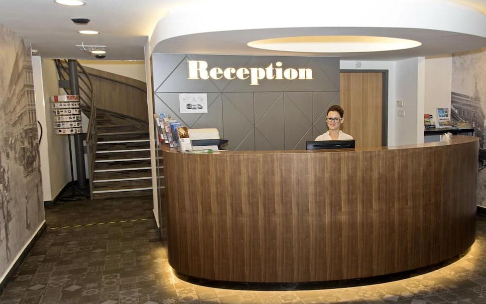 Receptionist Billede